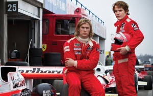 Chris Hemsworth e Daniel Bruhl sono James Hunt e Niki Lauda in 'Rush'